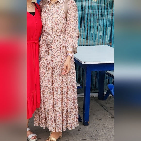 Long sleeve maxi dress - Picture 2 of 3